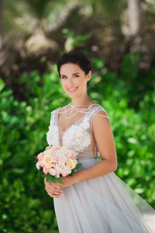 Свадьба в Доминикане в сером цвете на приватном пляже – WedDesign – Свадьба в Доминикане