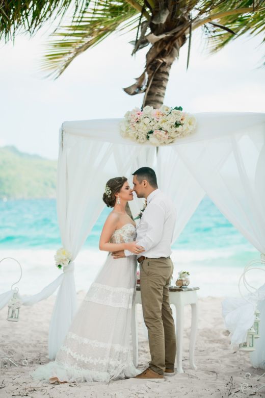 Свадьба на полуострове Самана в Доминикане – WedDesign – Церемония в Доминиканской Республике